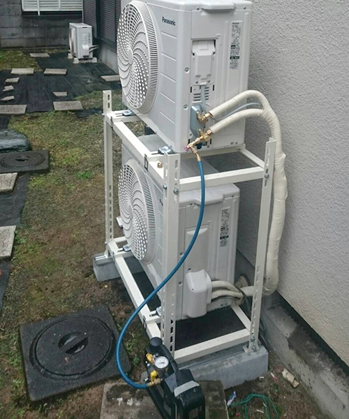 室外機を真空引き