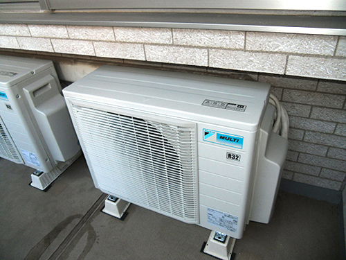 室外機取り付け完了