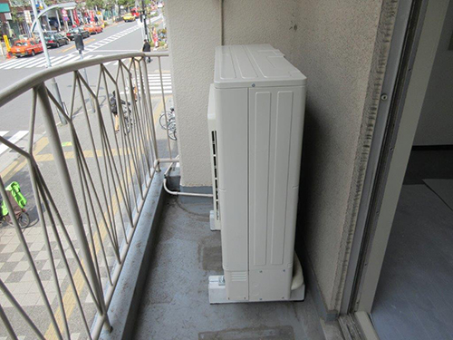 室外機取り付け完了