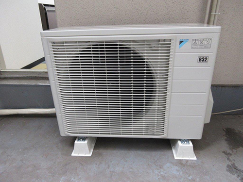 ハウジング室外機