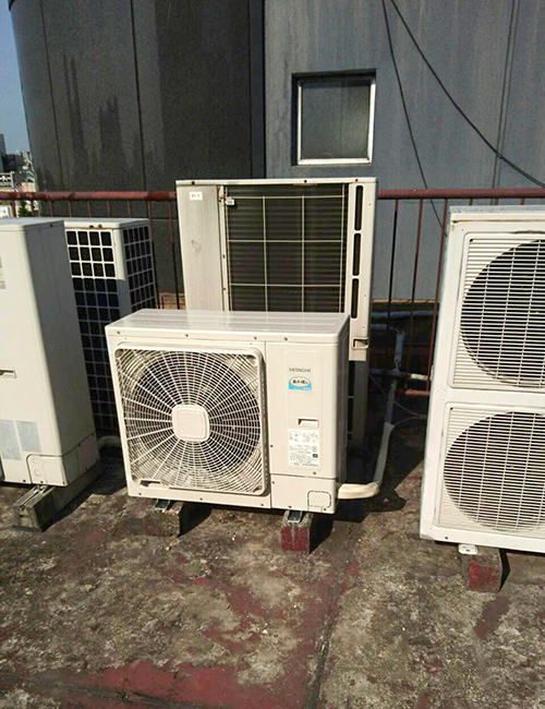 室外機入替え完了