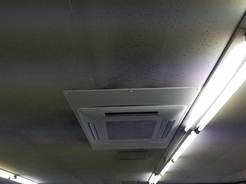 新規室外機交換完了