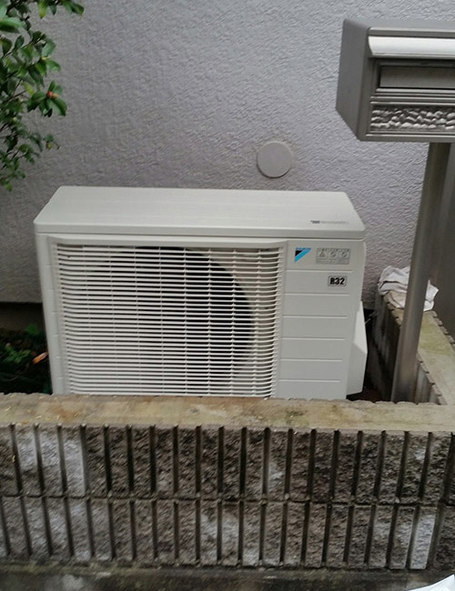 室外機設置完了