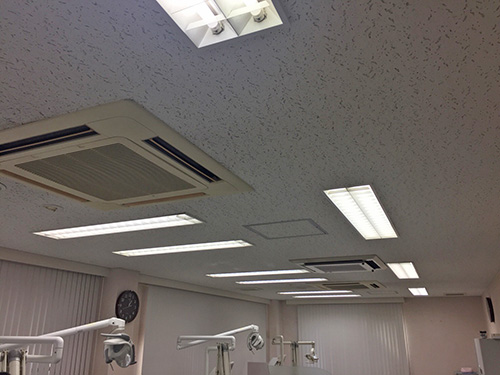 既存室外機の様子