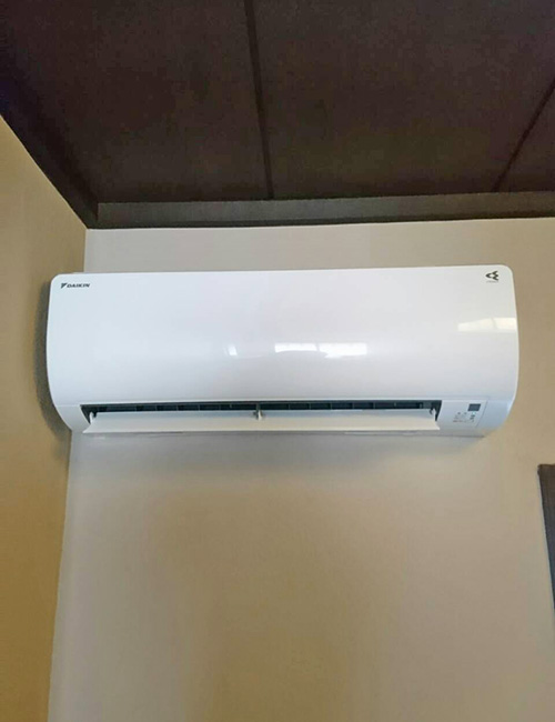 新規室内機取り付け