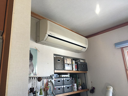 室内機取り外し後