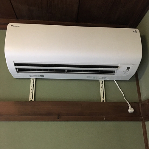 杉並区の戸建て住宅にてルームエアコンの新規取付【家庭用エアコン】