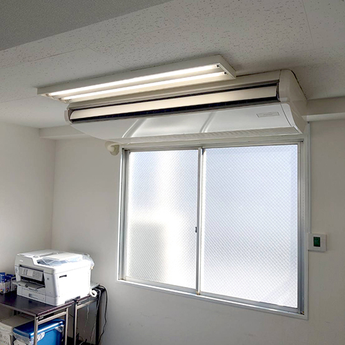 東京都台東区の事務所にてダイキン製天井吊り形1方向の入替え工事【業務用エアコン】